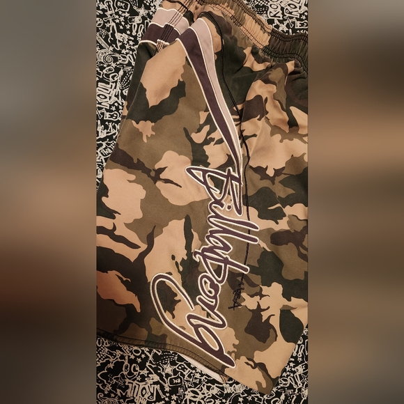Billabong Swim Trunks Swim Shorts Camo Large - Picture 3 of 5